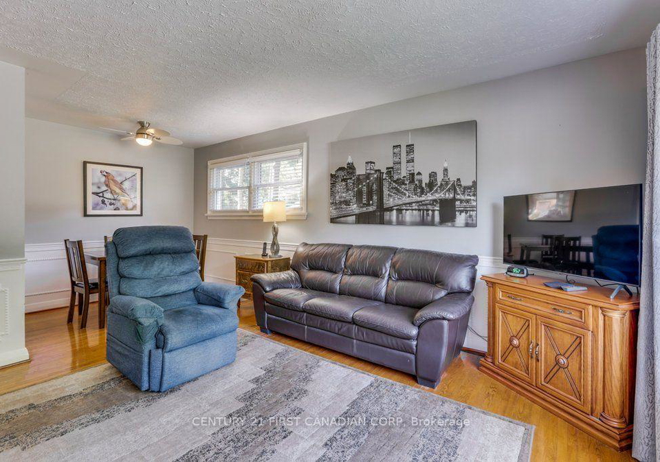 62-thorncrest-crescent-london-south-ontario-x13681620