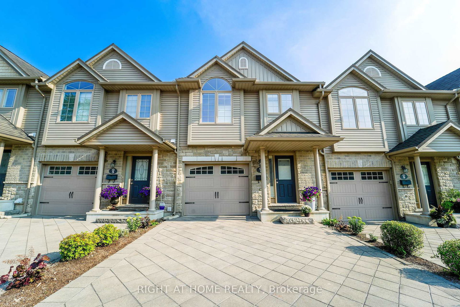 582-hyde-park-road-london-north-ontario-x13681646