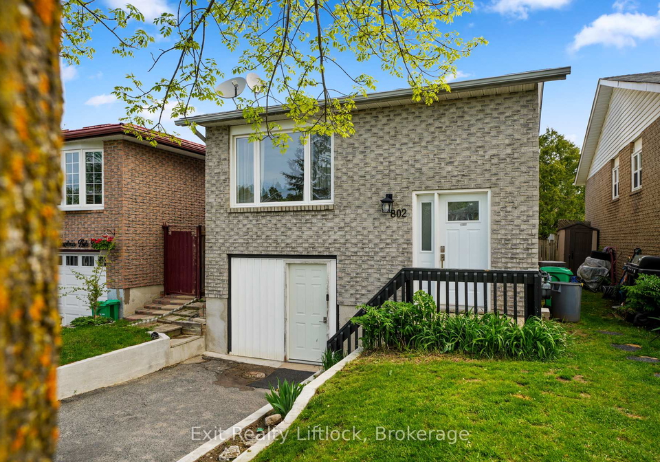 802-mountain-ash-road-peterborough-ontario-x13681654