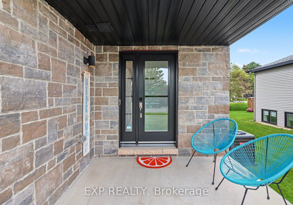 138-saint-malo-place-russell-ontario-x13681656