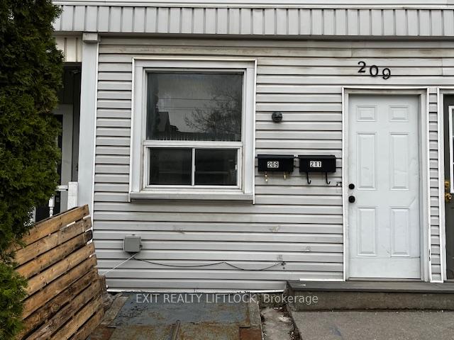 209-stewart-street-peterborough-ontario-x13681718