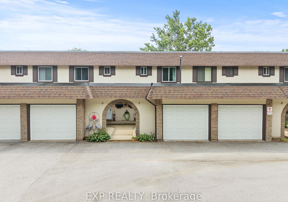 4230-meadowvale-drive-niagara-falls-ontario-x13681784