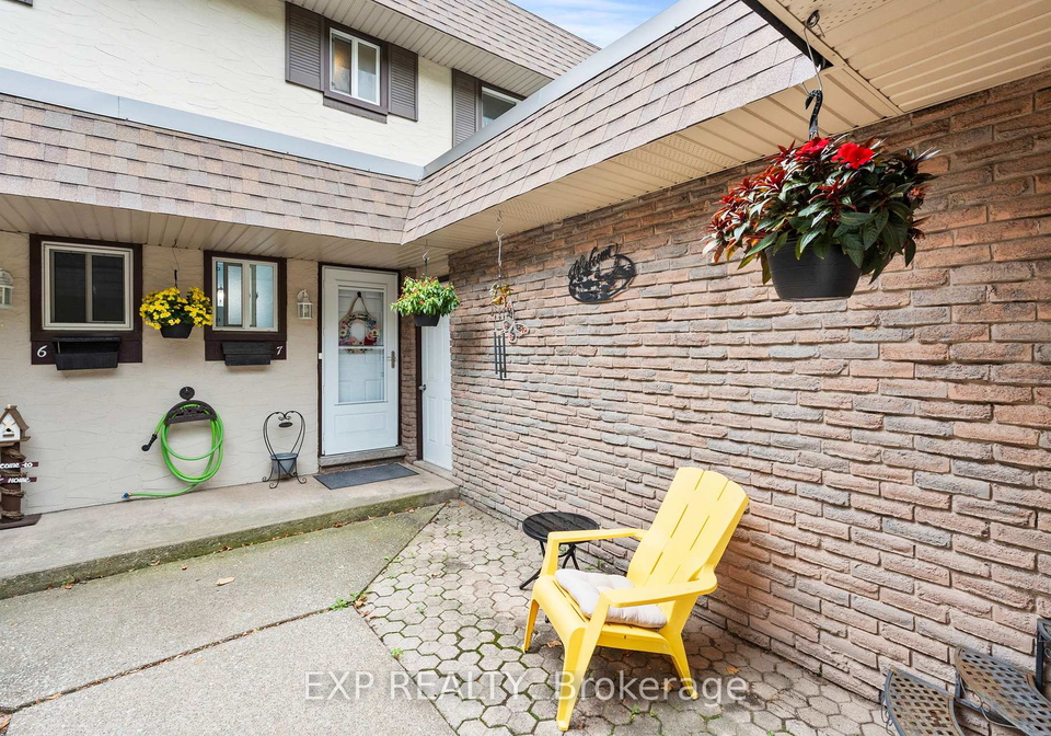 4230-meadowvale-drive-niagara-falls-ontario-x13681784