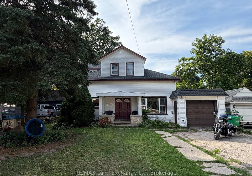204-minnie-street-north-huron-ontario-x13682102