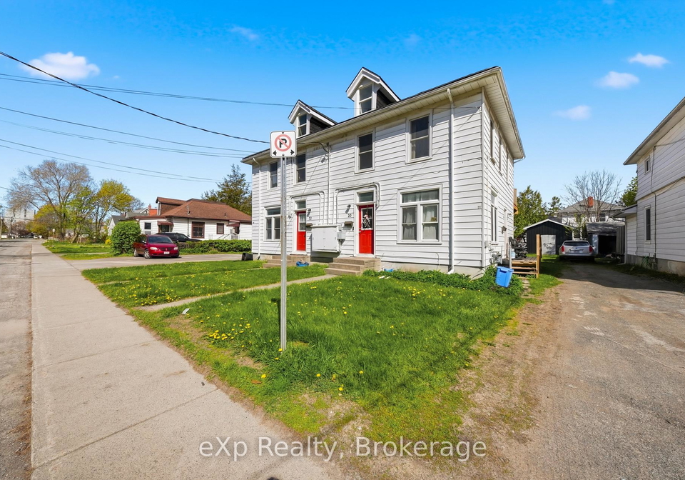 20-charlotte-street-belleville-ontario-x13682208
