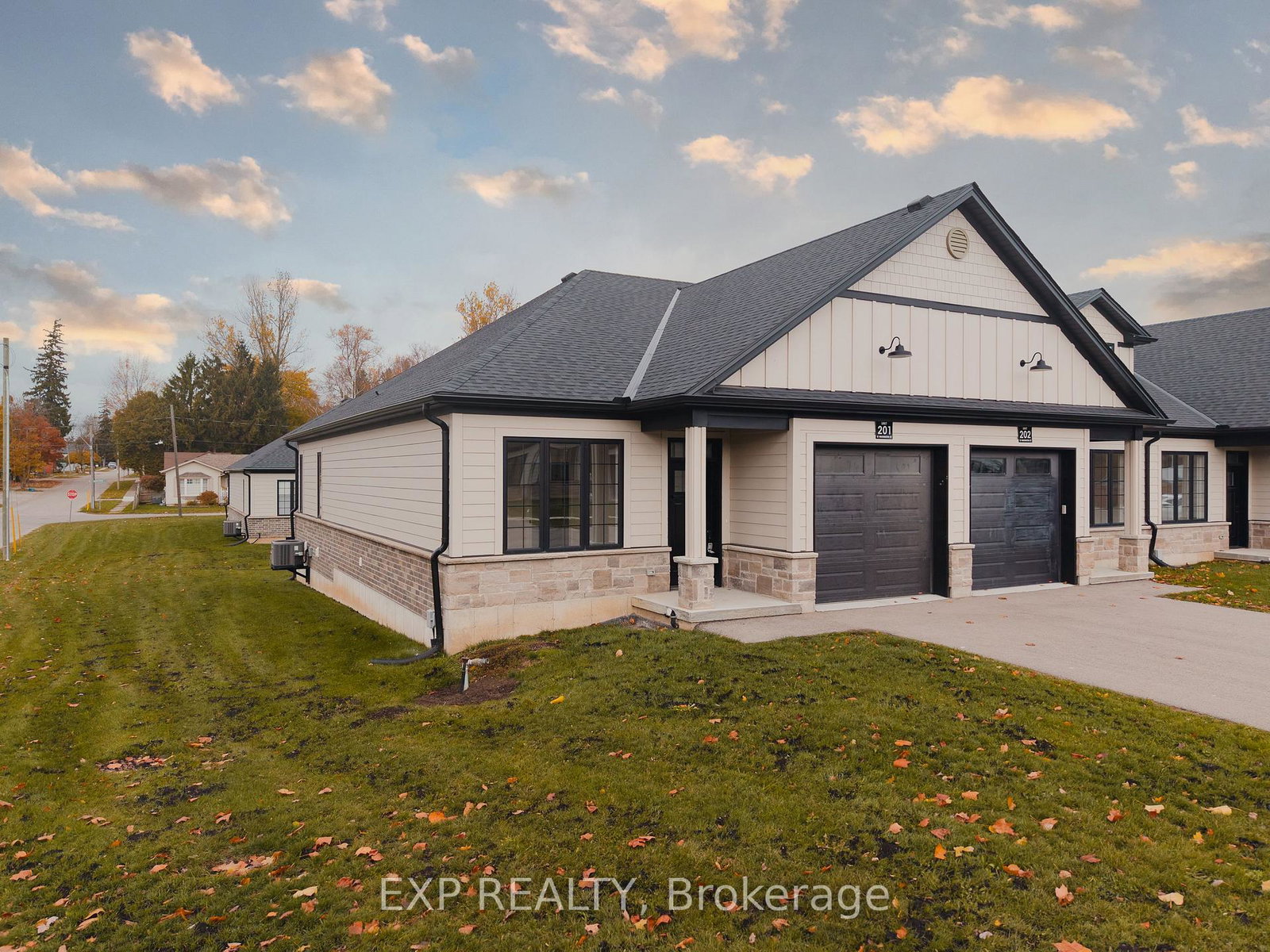 12-washington-street-norwich-ontario-x13682282