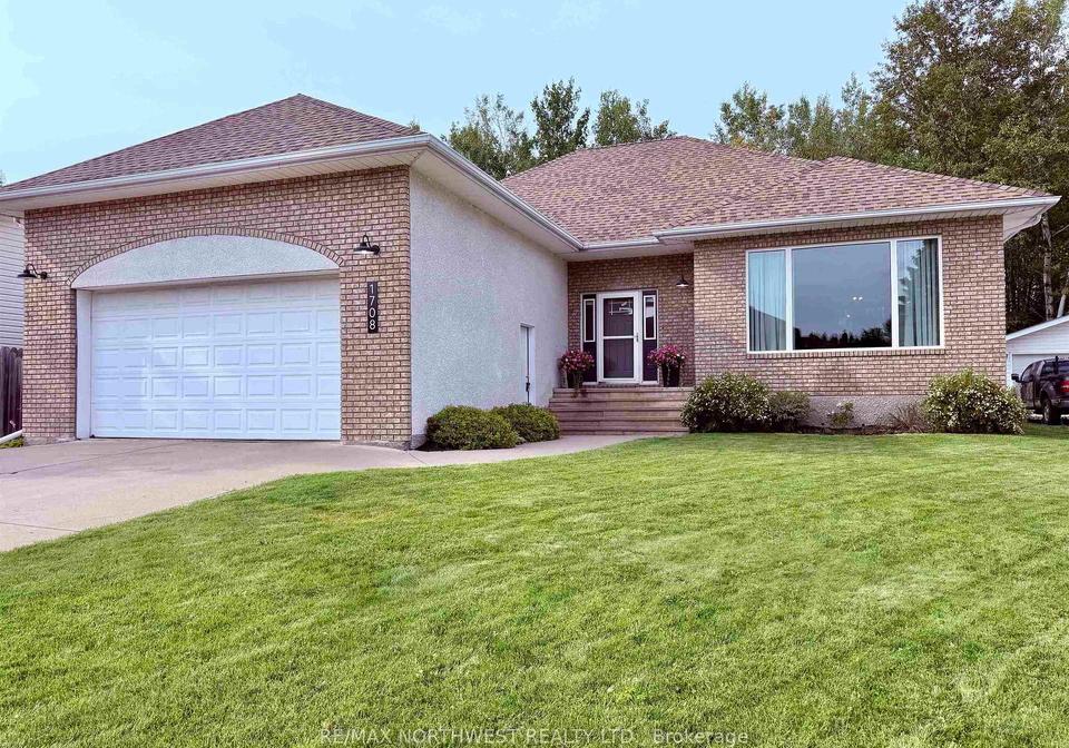 1708-lyndy-place-fort-frances-ontario-x13682296