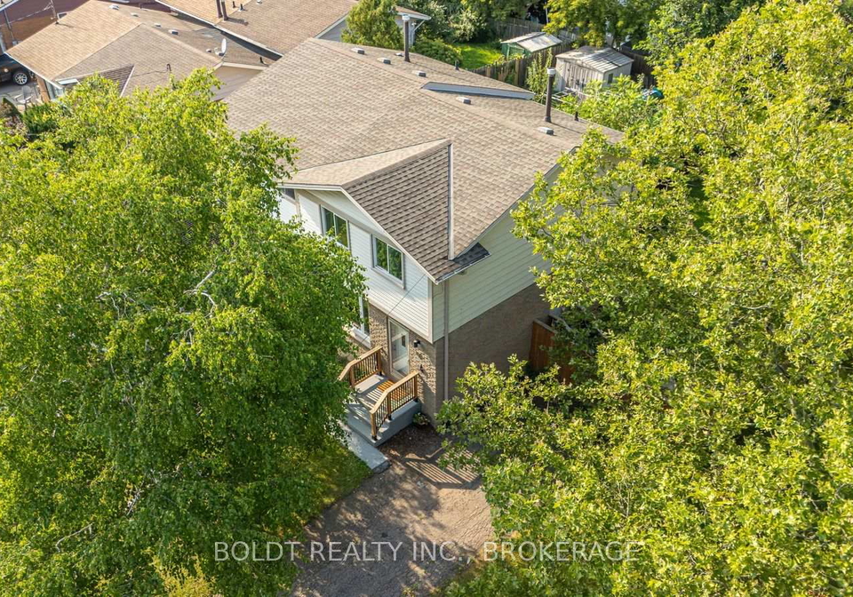 47-brackencrest-road-st-catharines-ontario-x13682428