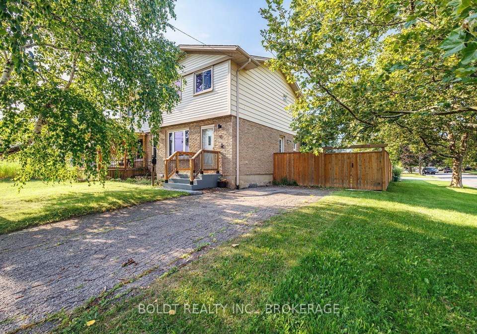 47-brackencrest-road-st-catharines-ontario-x13682428