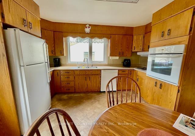 76-memorial-avenue-dryden-ontario-x13682468