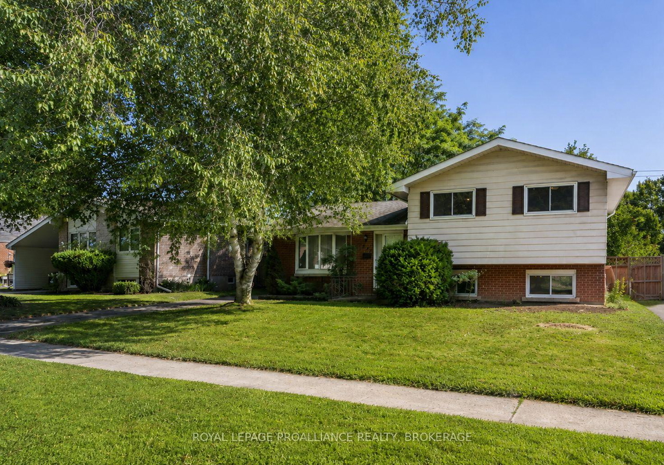 250-glen-castle-road-kingston-ontario-x13682488