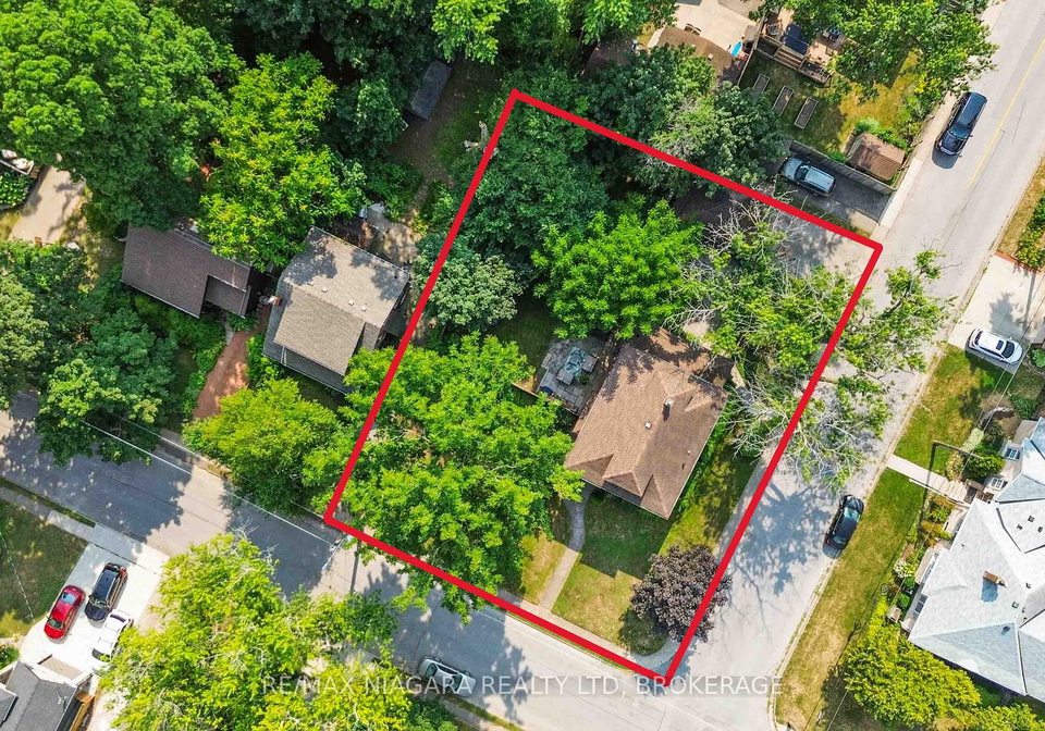 6275-pine-grove-avenue-niagara-falls-ontario-x13682572