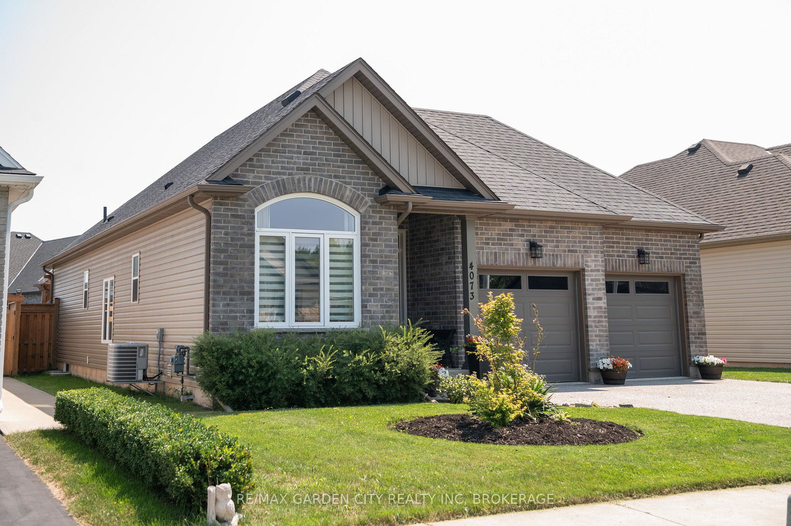 4073-village-creek-drive-fort-erie-ontario-x13682680