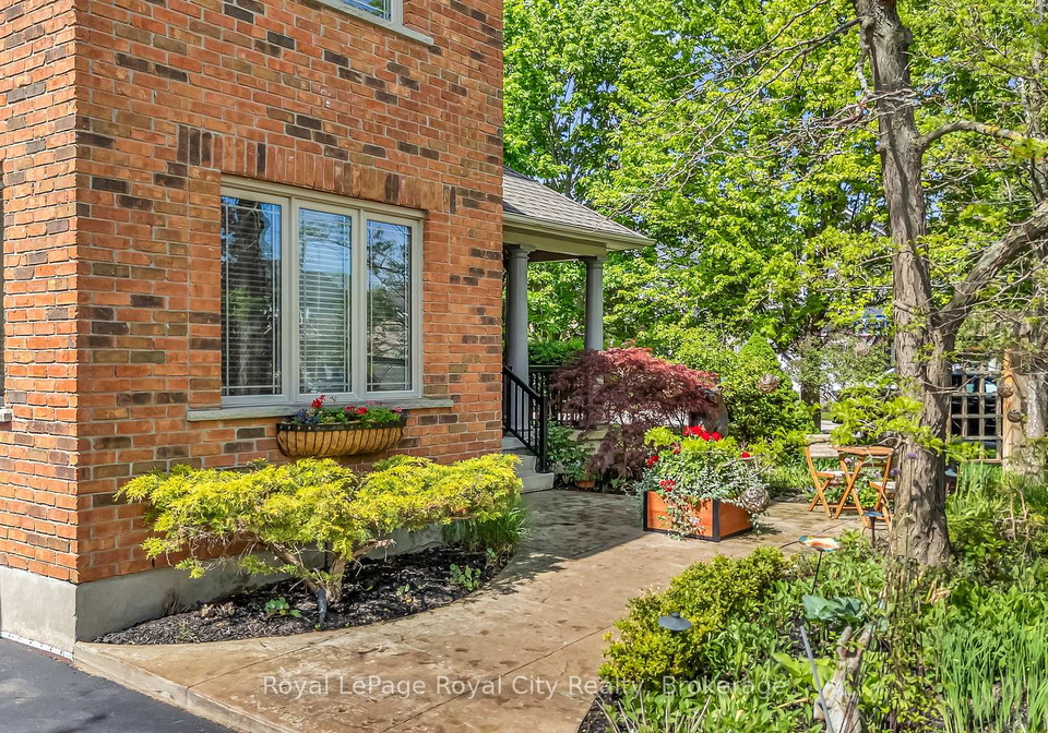 36-blair-drive-guelph-ontario-x13682752