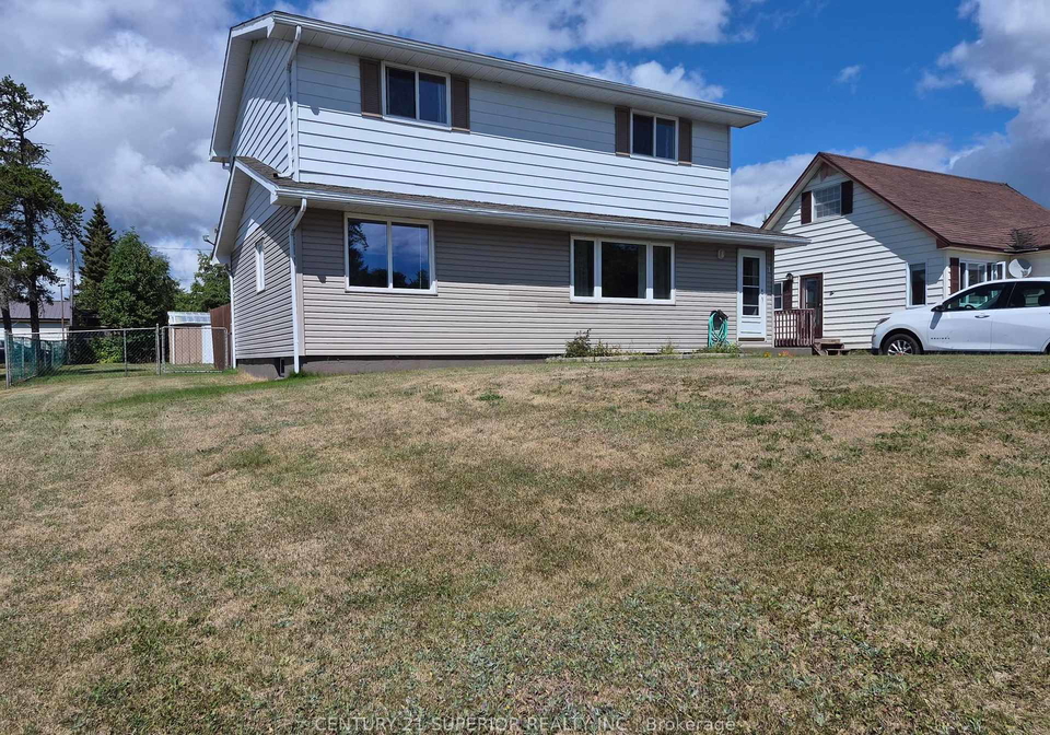 1-laurier-avenue-terrace-bay-ontario-x13682792