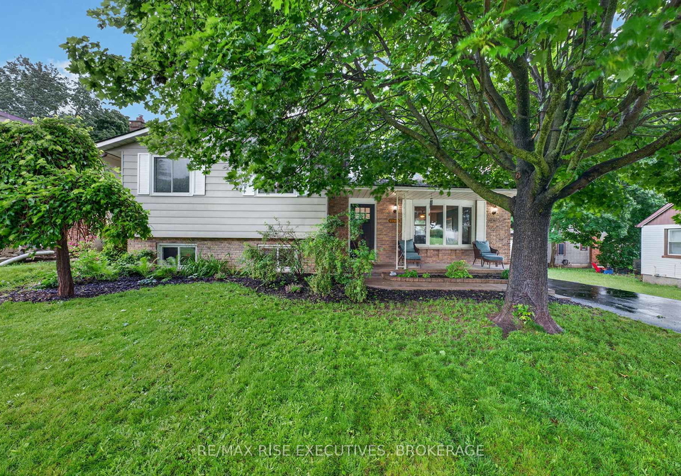 1560-victoria-street-kingston-ontario-x13682892