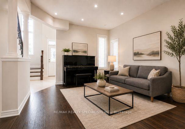 7-kingspoint-circle-hamilton-ontario-x13682976