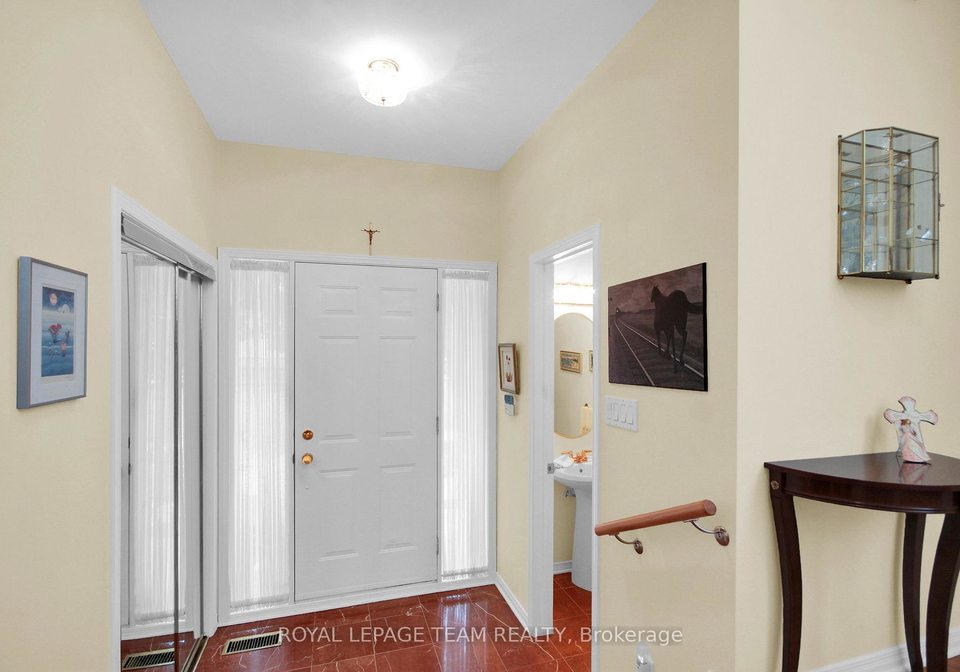 550b-queen-elizabeth-drive-ottawa-ontario-x13682984