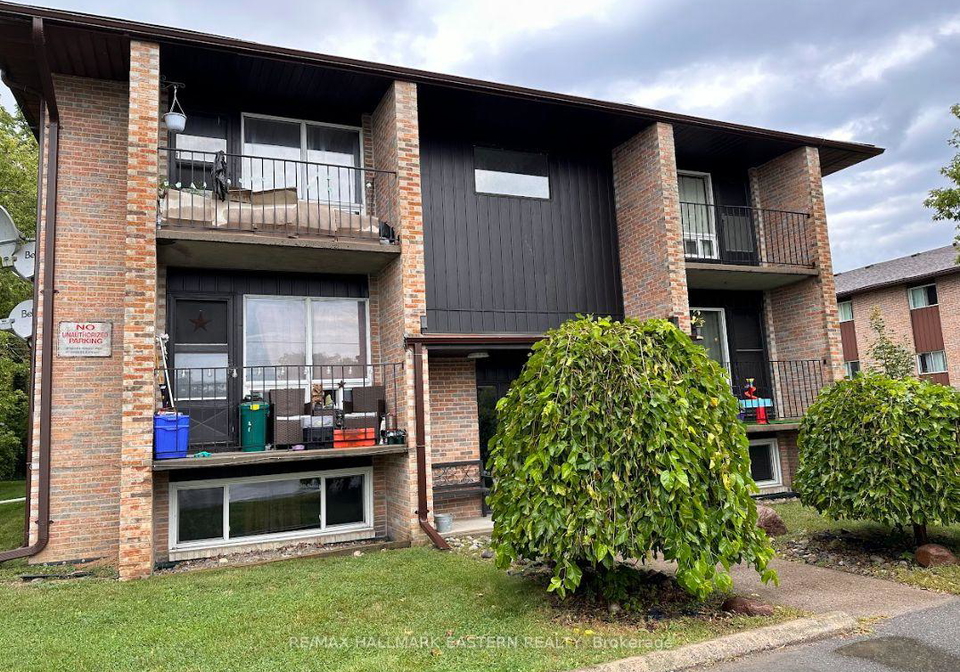 106-lansdowne-street-peterborough-ontario-x13683056