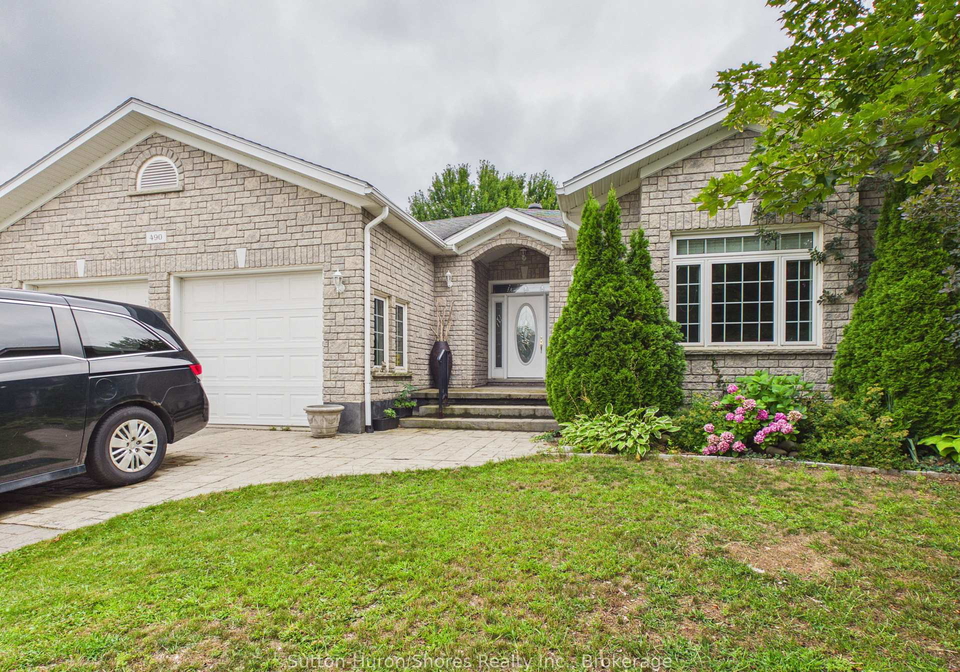 490-bluewater-drive-saugeen-shores-ontario-x13683060