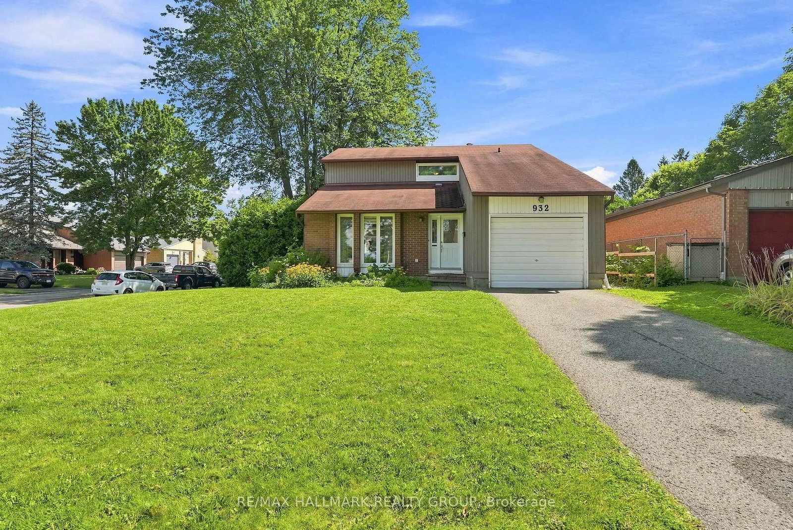 932-beauclaire-drive-ottawa-ontario-x13683096