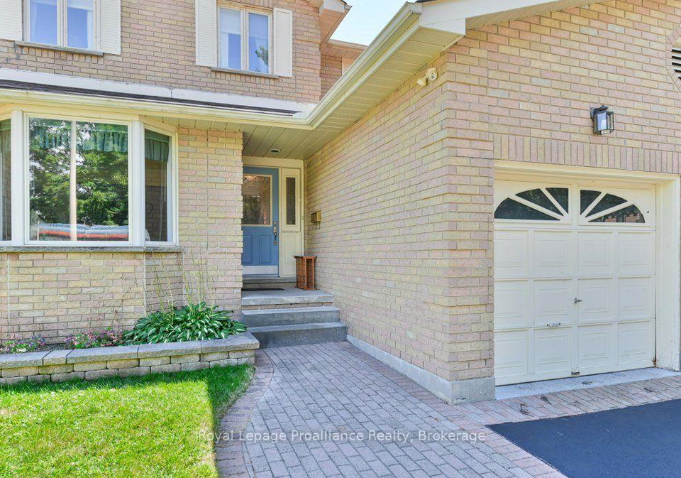 14-parker-drive-quinte-west-ontario-x13683112