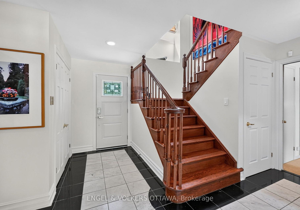 1907-fairmeadow-crescent-ottawa-ontario-x13683170