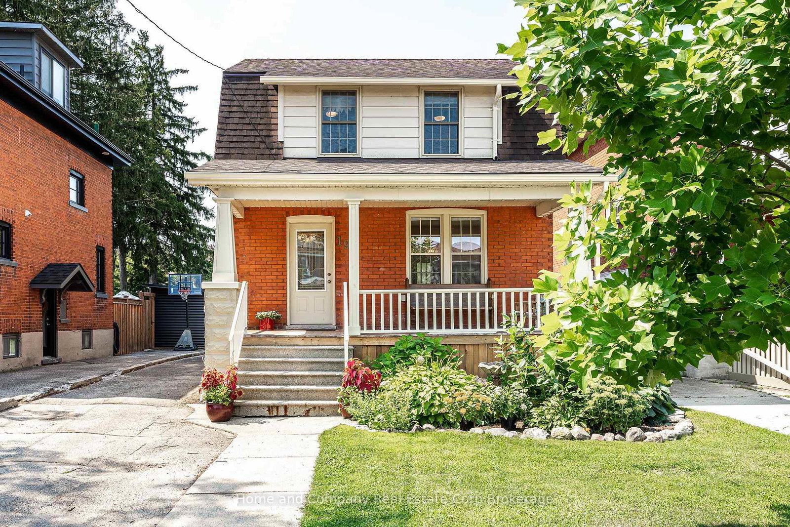 19-youngs-street-stratford-ontario-x13683242