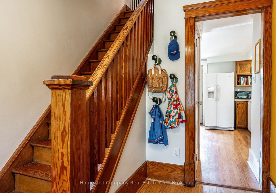 19-youngs-street-stratford-ontario-x13683242