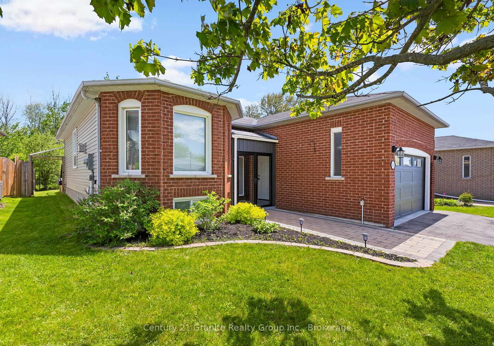 692-ewing-street-cobourg-ontario-x13683366
