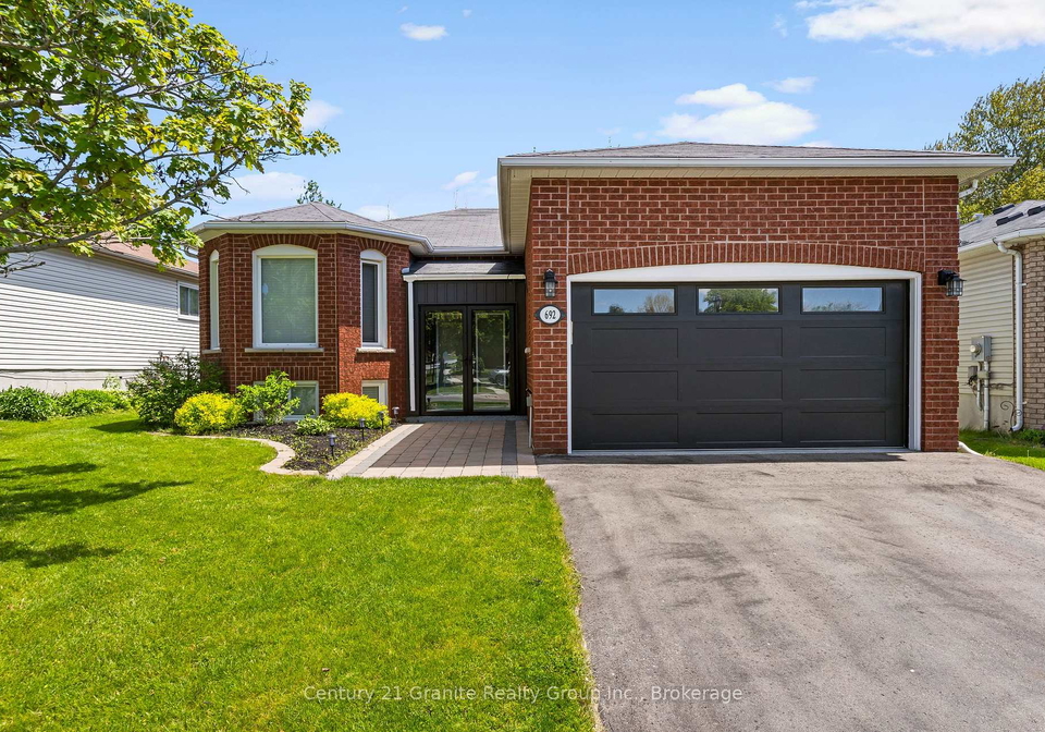 692-ewing-street-cobourg-ontario-x13683366