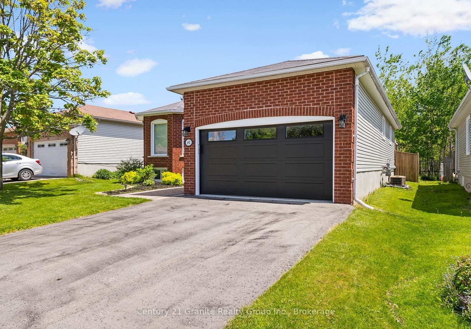 692-ewing-street-cobourg-ontario-x13683366
