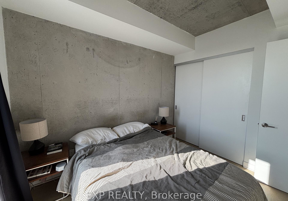 203-catherine-street-ottawa-ontario-x13683438