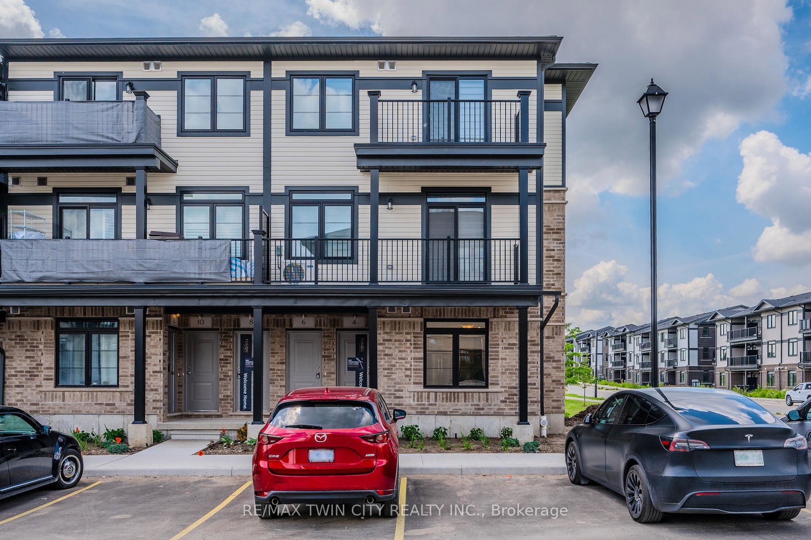 39-lomond-lane-kitchener-ontario-x13683468