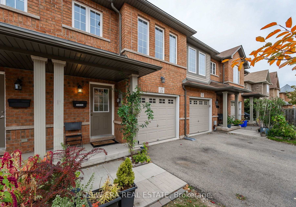 151-green-road-hamilton-ontario-x13683568