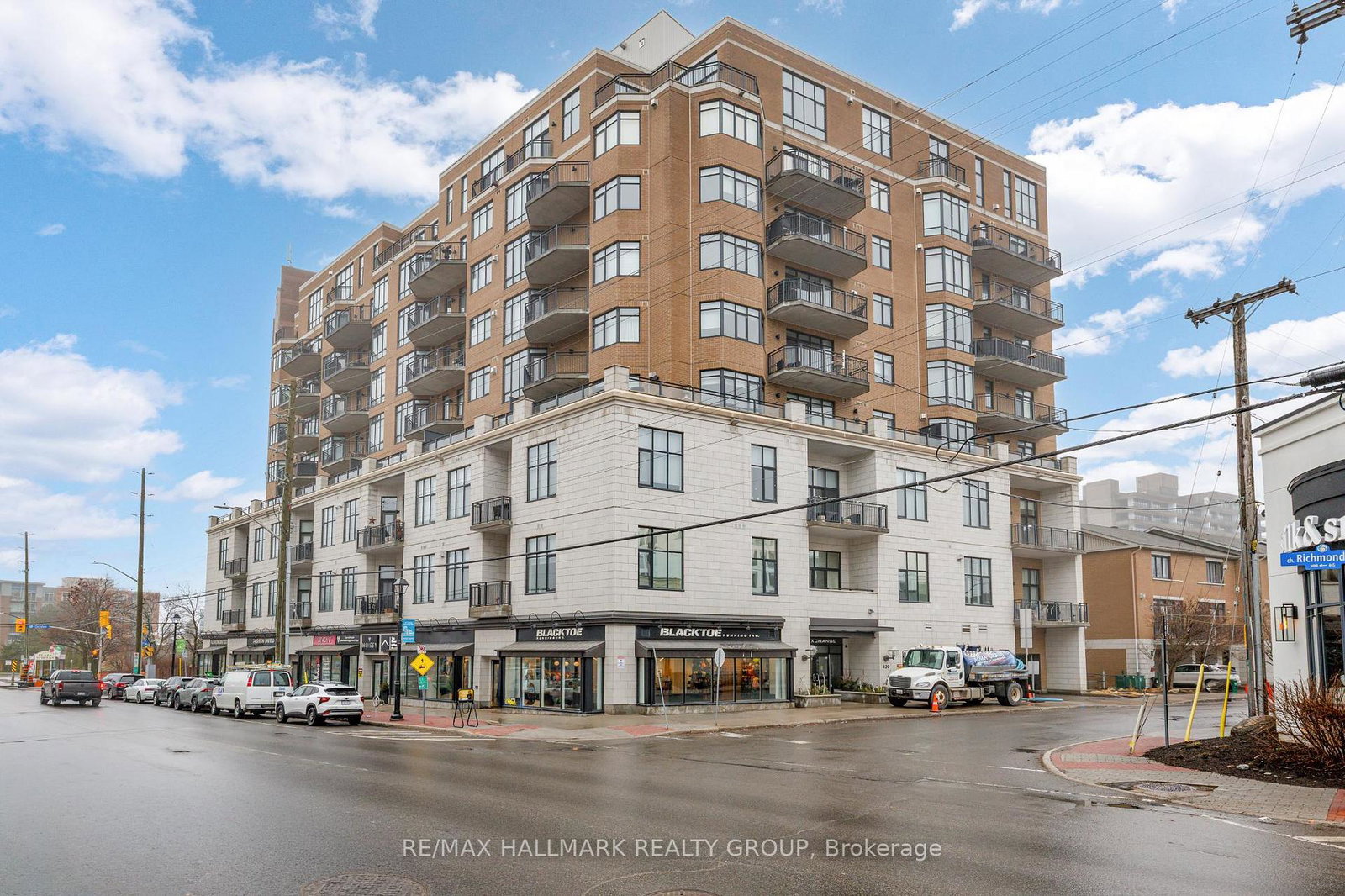 420-berkley-avenue-ottawa-ontario-x13683684