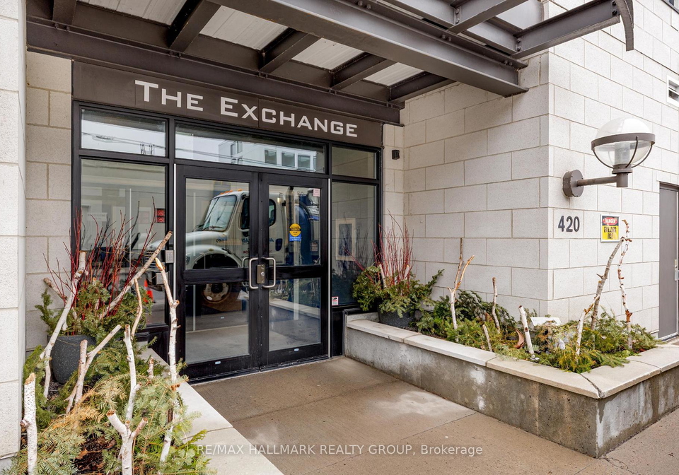 420-berkley-avenue-ottawa-ontario-x13683684
