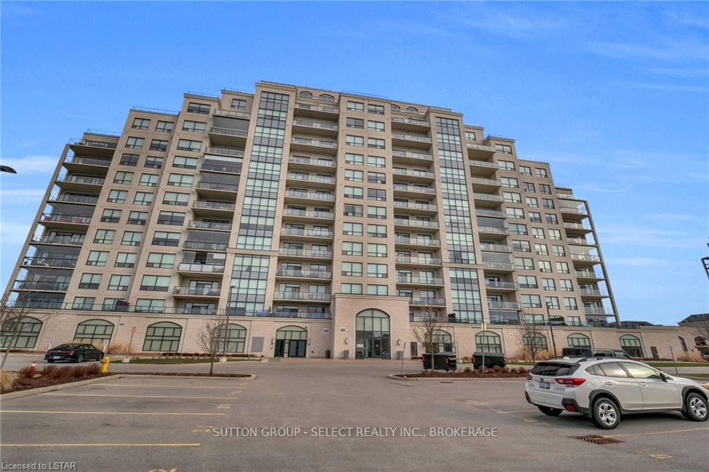 260-villagewalk-boulevard-london-north-ontario-x13683826