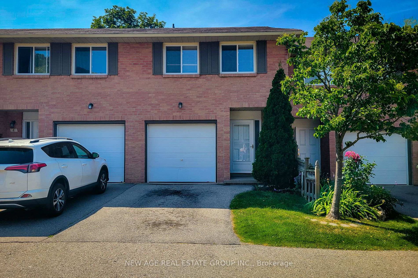 40-summercrest-drive-e-hamilton-ontario-x13683842