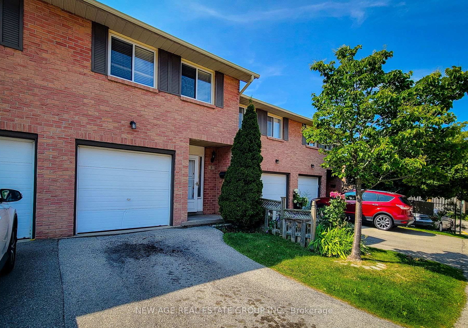 40-summercrest-drive-e-hamilton-ontario-x13683842