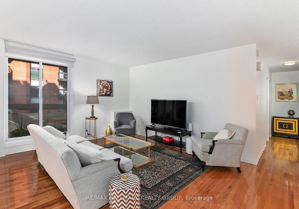 141-somerset-street-w-ottawa-ontario-x13683858