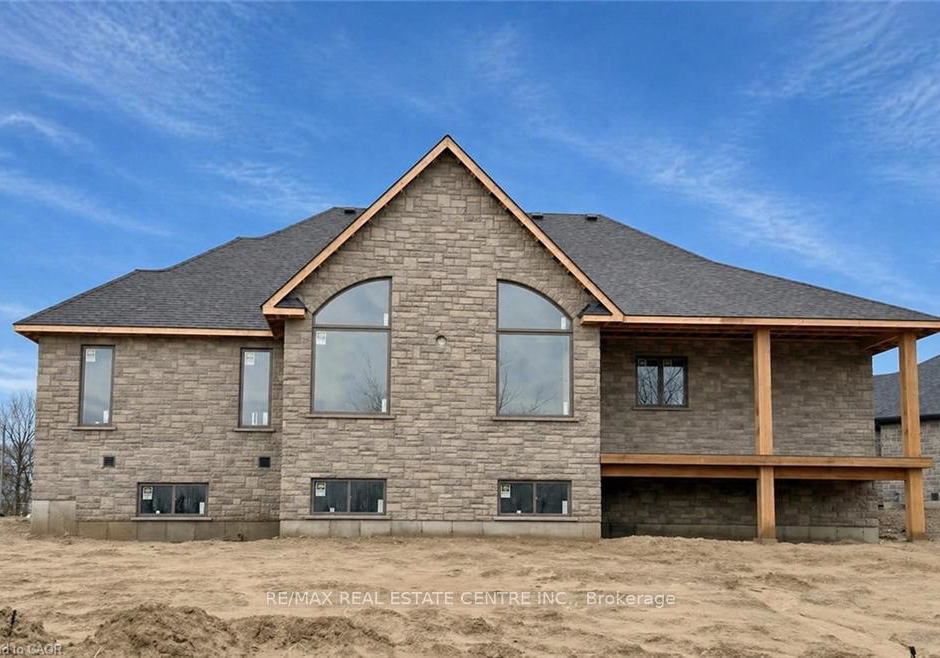 16-albert-street-wellesley-ontario-x13683918