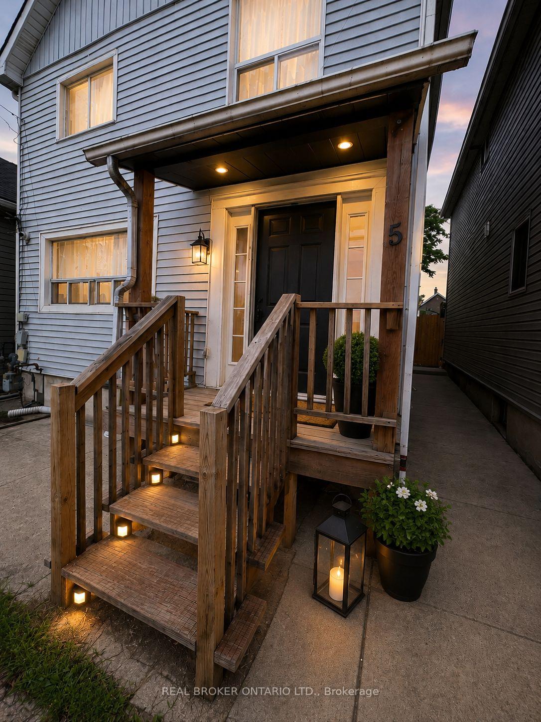 5-rowanwood-street-hamilton-ontario-x13683984