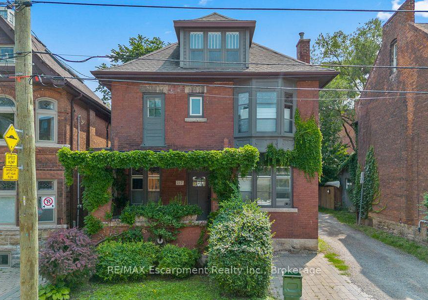 217-caroline-street-s-hamilton-ontario-x13684012