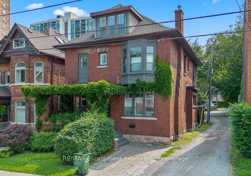 217-caroline-street-s-hamilton-ontario-x13684012