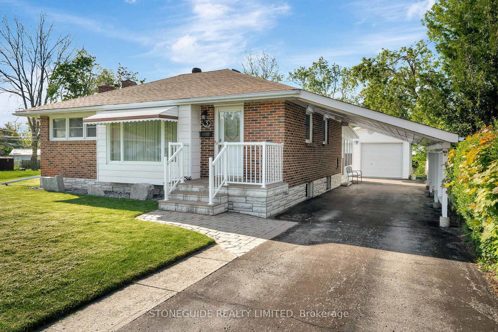 5-armour-court-kawartha-lakes-ontario-x13684070