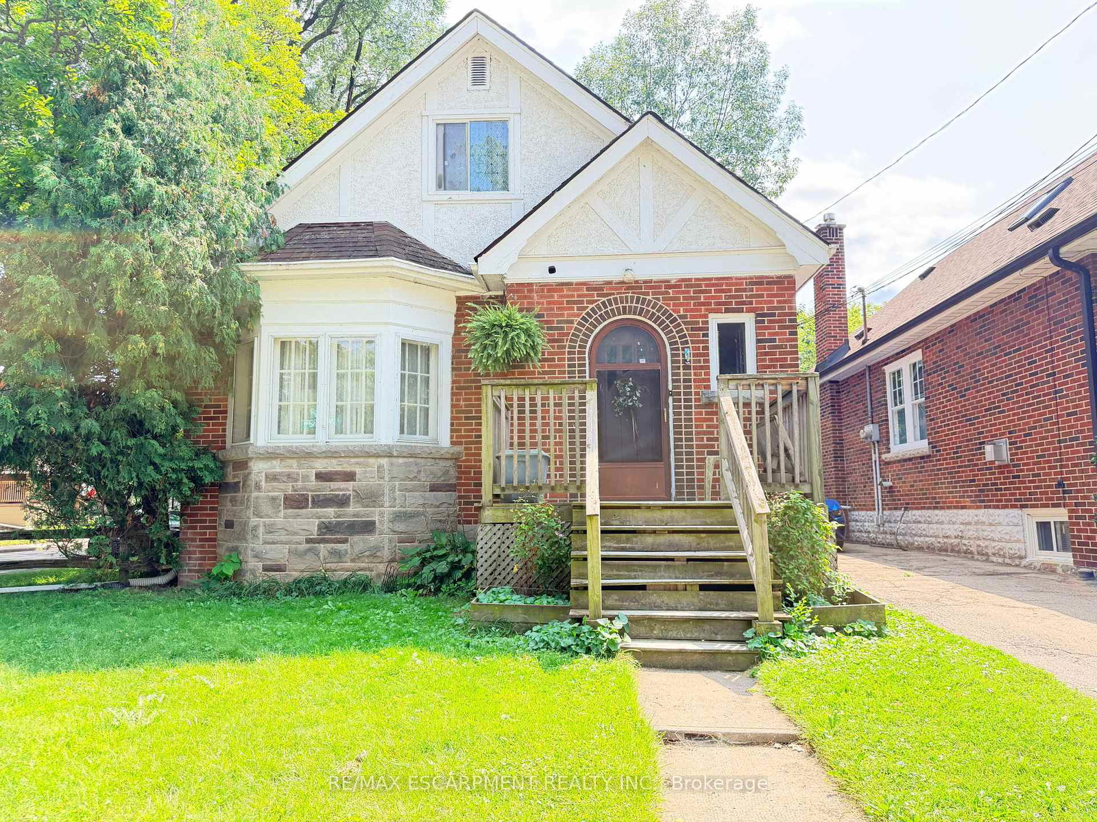 1-norwood-road-hamilton-ontario-x13684082