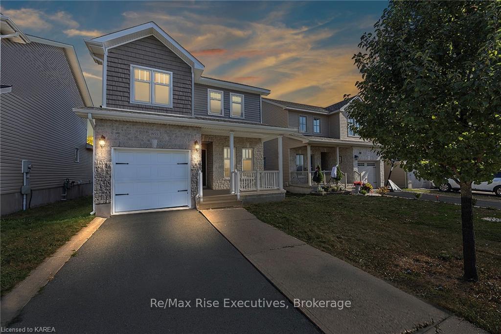 1653-crimson-crescent-kingston-ontario-x13684176