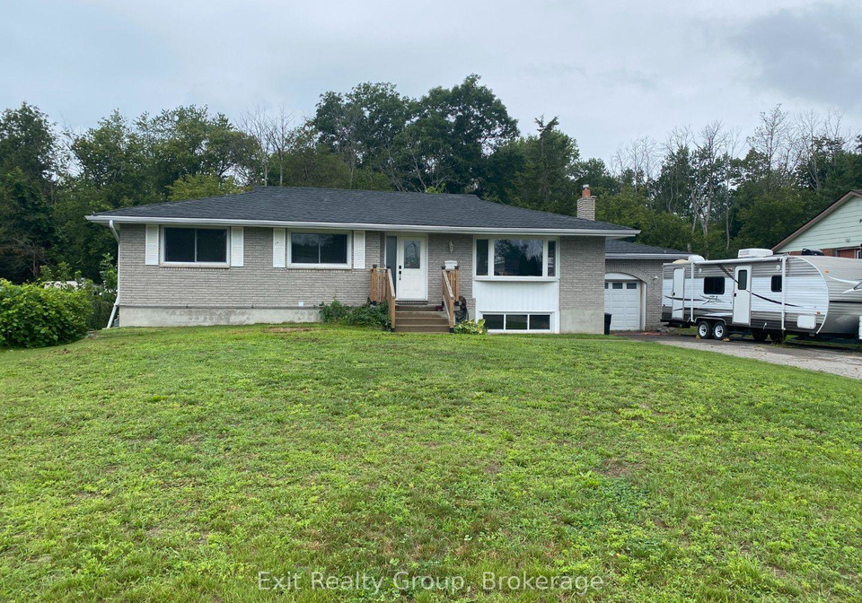 130-peterson-street-quinte-west-ontario-x13684464
