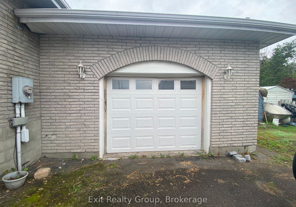 130-peterson-street-quinte-west-ontario-x13684464
